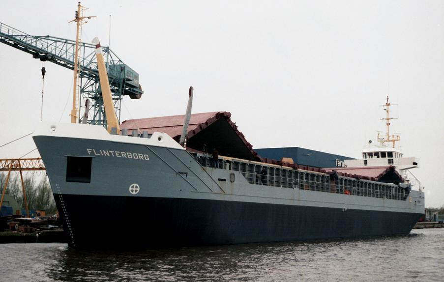 ZEEBRIEF#145 Flinter Shipping B.V. (1) 12 juni 2017 Flinter begon in 1989 met de 3.000-tons kustvaarder MS Flinterborg.