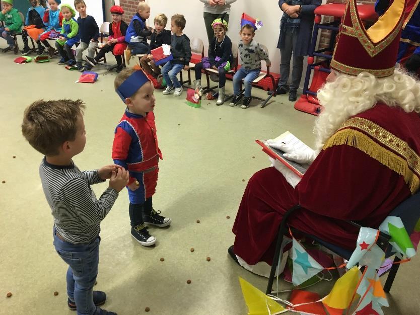 komen, we hebben gezongen voor Sinterklaas en