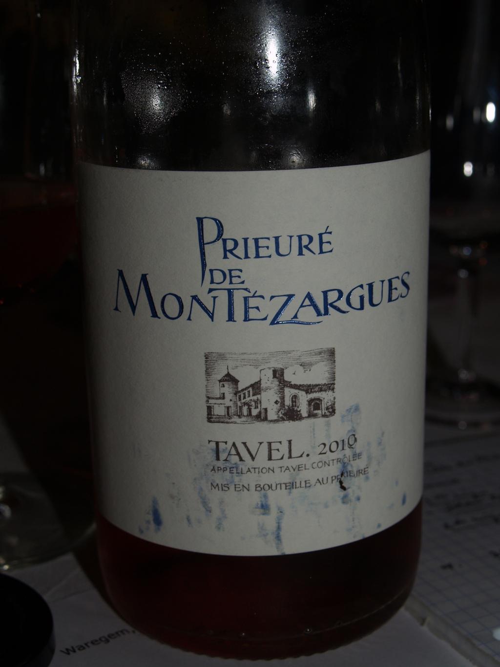 Prieuré de Montézargues, Tavel 2010 rosé( 10,5)(13,5 alc.) 4 Tavel heeft een terroir die veel fijne tannine geeft met rondeur en fruit.