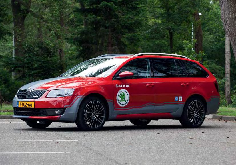 Henri Meerwijk: De Skoda Octavia heeft een goede indruk op me achtergelaten. Het rijgedrag is goed, de afwerking netjes en het is een zeer representatieve auto.