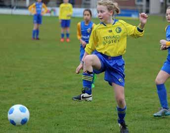 Dat was niet best maar gelukkig ging het in de 2e helft een stuk beter en liep het door doelpunten van Froukje, Laura en een eigen doelpunt van een Herpense verdedigster uit naar een verdiende 3-0