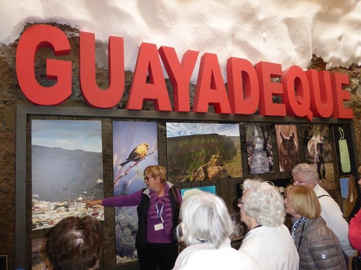 Dag 4, Donderdag 5 februari 2015 Vandaag hebben wij een drukke dag. Allereerst zullen wij vandaag grotwoningen gaan bezoeken. De rit door de Barranco de Guayadeque is prachtig.