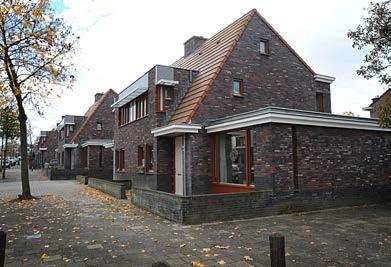 7 Mevrouw Schoenmans huurt met haar moeder en kinderen een mantelzorgwoning Als mijn moeder mij nodig heeft, ben ik er zo In de periode dat mevrouw Schoenmans op zoek ging naar een nieuwe woning, had