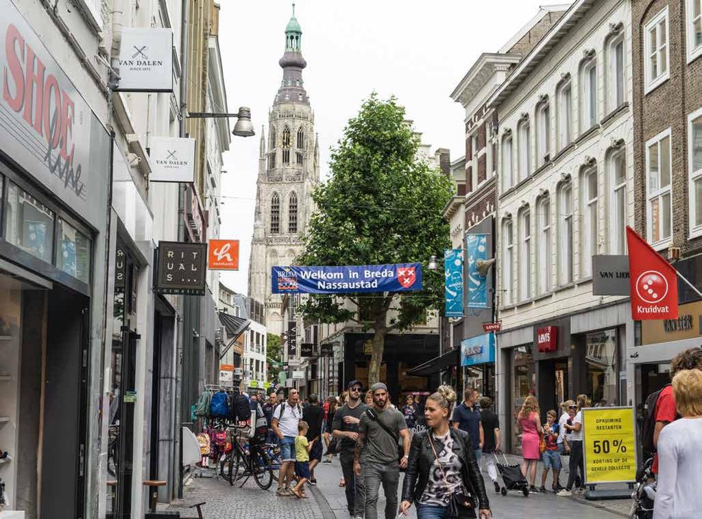 Lokale Monitor 2017 Winkeliers in Amersfoort betalen voor een luifel aan het pand per maand 2,25 per m². Dit bedrag geldt voor de eerste 5 m² of minder.