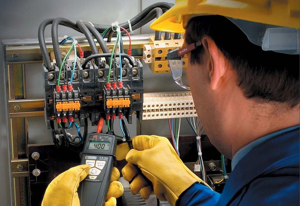 Kennisbank NEN 3140 Whitepaper Metingen uitvoeren volgens de NEN 3140 Tijdens het uitvoeren van een inspectie aan de elektrische installatie wordt onder andere de