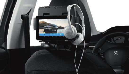 12/V-230V-aansluiting + USB-aansluiting Multimedia Rearseat