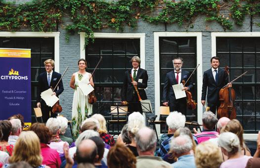 Hein Wiedijk met het RCO tijdens CityProms in Leeuwarden, 2016. Hein treedt dit jaar ook weer op tijdens CityProms. Het gratis toegankelijke concert vindt plaats op zondagochtend 25 juni om 11.