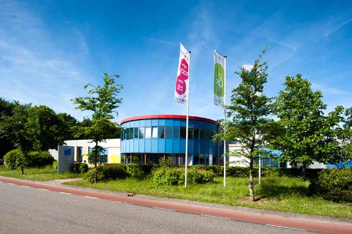 Wageningen - Nudepark 144-146 VRIjSTAAND bedrijfspand met inpandige kantoorruimte Het betreft hier een vrijstaand bedrijfspand met inpandige kantoorruimte gelegen op een perceel van 8.450 m 2.