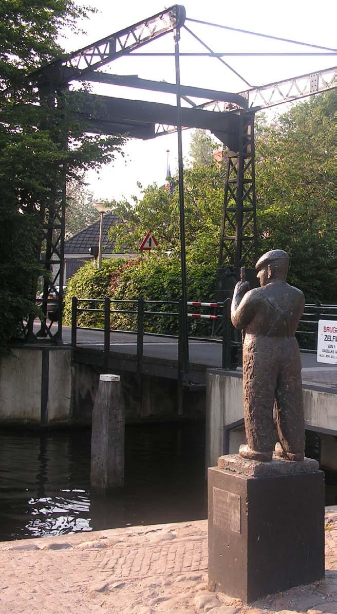 situatie 1900 fijnmazig netwerk van houtsingels, lanen en bospartijen Ten noorden van het dorp ligt