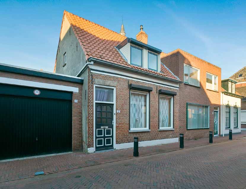 VISSERSTRAAT 49 STEENBERGEN Bouwjaar: ca 1901 Inhoud woning: ca 304 m³