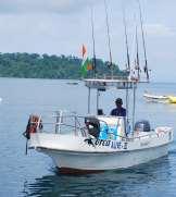 De Orca De Orca is met de 21 voet (7 meter) en 1 x 100 PK motoren, GPS en fishfinder perfect voor twee personen.