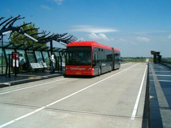 Snelle bustechniek, grote reizigersstromen: BRT bus rapid transit