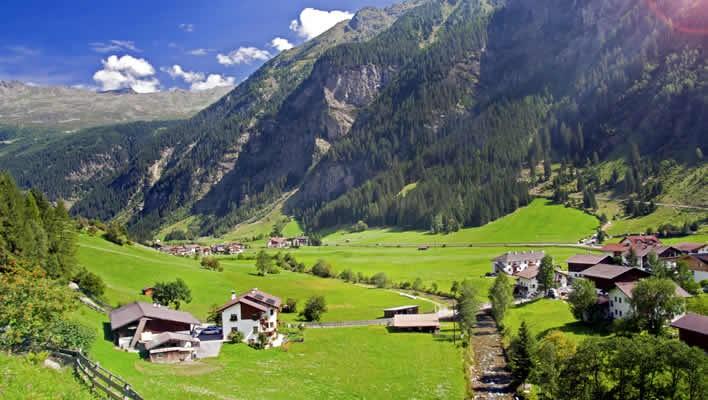 KBO Landgraaf gaat naar de Vier Alpenlanden, met de reisorganisatie Effe-weg het is een 7 daagse reis van zondag 3 juni t/m zaterdag 9 juni 2018. Dag 1 Heenreis 09.00 uur: Vertrek vanuit Landgraaf.