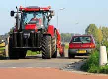 Minister Eurlings van Verkeer en Waterstaat kwam begin november met een reactie op de voorstellen van de Initiatiefgroep Landbouwvoertuigen van Veilig Verkeer Nederland.