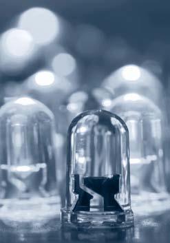 De slimste lamp ter wereld LED Led-lamp + sensor RS PRO LED S1 Volledig nieuw design HF-sensortechniek en led-licht voor de hoogste efficiëntie 18 W led-vermogen Onmiddellijk licht, geen opstartcurve