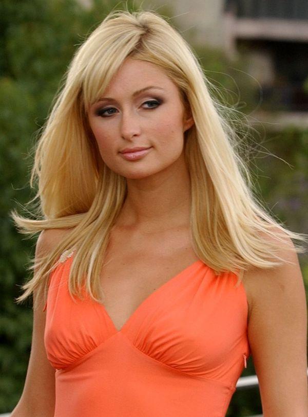 (In)famous Higgs boson Het Higgs boson Paris Hilton