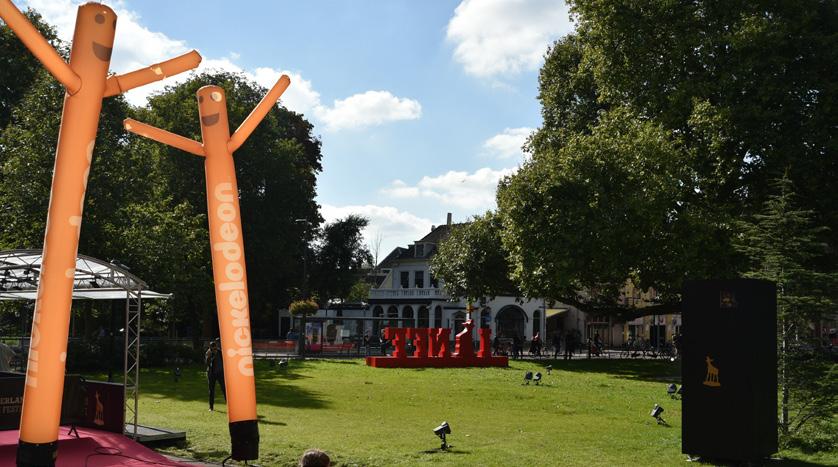 Dummie de mummie en de tombe van achnetoet (PV Pictures) Alweer het derde boek van kinderboekenschrijfster Tosca Menten is verfilmd! Dit keer nog spannender dan de vorige twee.