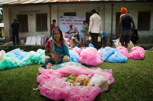 Collecte 10 september Collecte 10 september De beide collectes van a.s. zondag hebben wij als diaconie besloten te bestemmen voor Bangladesh en Nepal i.v.m. de noodhulp die daar nodig is.