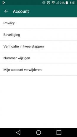 WhatsApp:tweestaps-verificatie (android) menu/instellingen/account/verificatie in twee stappen WhatsApp voegt een nieuwe