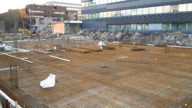 Februari Beton storten in de laatste lift- en pompputten.