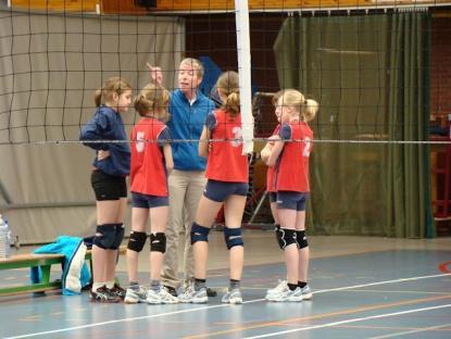 In de thuiswedstrijd tegen Betekom werd er hard gevochten met krachtig en mooi volleybal langs beide