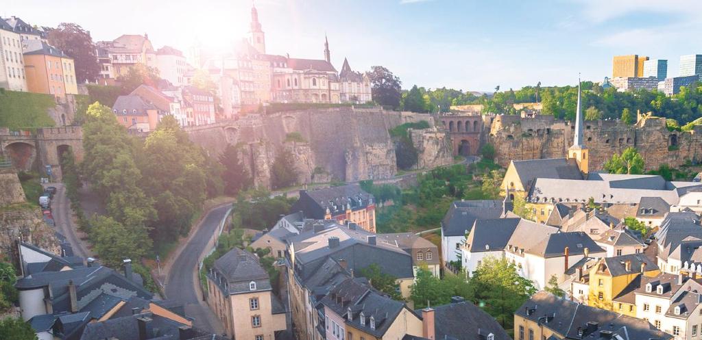 OP GEOGRAFISCH EN POLITIEK NIVEAU OP JURIDISCH EN REGELGEVEND NIVEAU > Door een centrale ligging in het Europese landschap is Luxemburg het meest ideale centrum van vermogensbeheer geworden binnen de