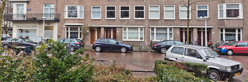 Ruime en efficiënt ingedeelde woning met veel licht.