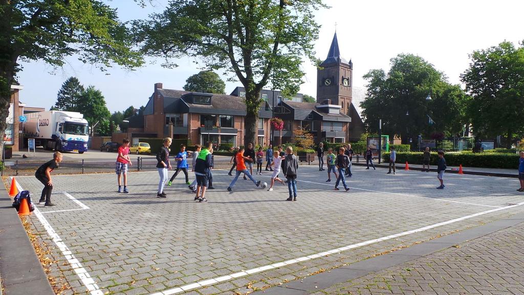 Truckersdag Een jaarlijks feest voor de bewoners van een aantal zorginstellingen