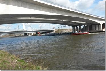 Nieuwe Fietsroute Schans - IJburg - Oranje sluis - Driemond - Schans, 70 kilometer door Joop Roeleveld We starten vanaf de Schans en maken eerst een extra lus richting Breukelen.