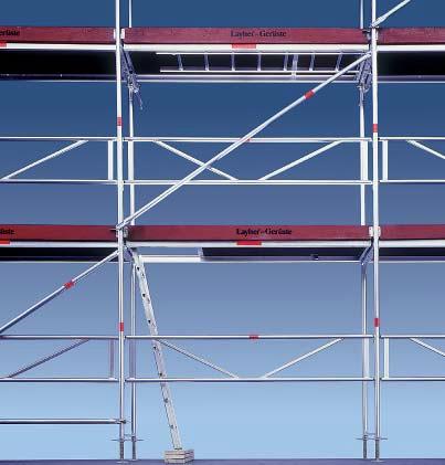 De ladder kan eenvoudig omhoog geklapt worden en hoeft tijdens de