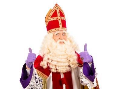 Nieuws van de Sinterklaascommissie Het is weer bijna zover! De wintertijd is begonnen, de avonden worden weer langer. Ook de Sinterklaastijd komt weer in zicht.