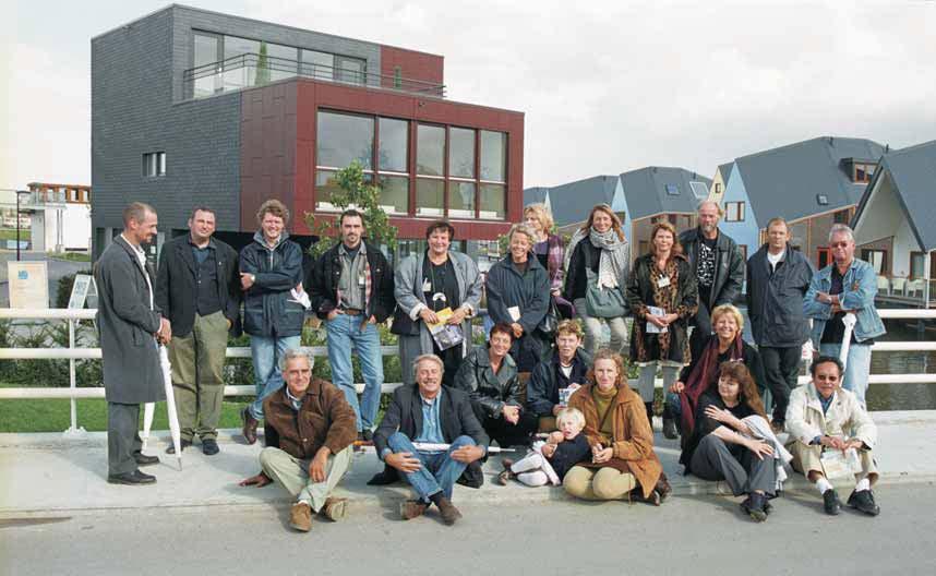 Boven: Michel Bongertman, Ad Kuijper, H.C.S.M. Walter, Cor Sonke, Frea Lenger, Ninette Koning, Sonja Rosing, Karin van der Molen, Emeke Buitelaar, Willem Hoogeveen, Jan Coenen, Abraham Westerdijk.