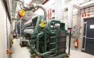 Het geproduceerde biogas wordt via een gasmotor omgezet naar elektriciteit en warmte via warmtekrachtkoppeling (WKK ➓).