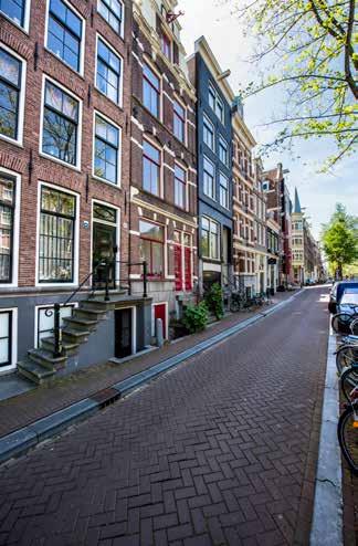 De stijging van balanswaarde van het vastgoed wordt veroorzaakt door toename van de prijzen in gebied, i.e. het centrum van Amsterdam, waar de panden staan. In 2016 heeft SSHA geen panden aangekocht.