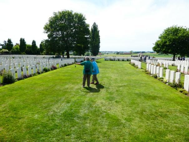 Weer op weg naar Zonnebeke, Tyne Cot, een