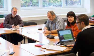 Belangenbehartiging VVSG komt op voor uw bestuur Als koepelorganisatie van de lokale besturen treedt de VVSG op als professionele belangenbehartiger.