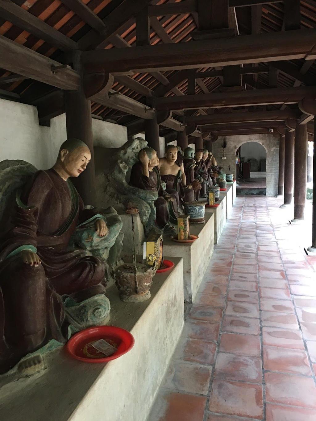 11. Chùa Dâu (Dau-Tempel) Bac Ninh. De tempel werd gebouwd in de eerste eeuw. Het is de oudste tempel in Vietnam.