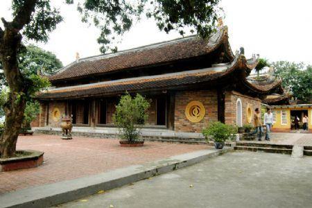 4. Chùa Kim Liên (Kim-Lien-Tempel) Hanoi.