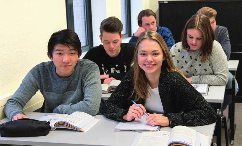 Onderwijs zoals onderwijs bedoeld is: dit is jouw Erasmus reis Welkom bij het Erasmus College, een particuliere middelbare school voor vmbo, havo en vwo.