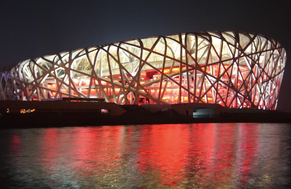 Olympische stadion, Peking De meerwaarde van een goede service Internationale erkenning Een goede service betekent bij Caparol een uitgebreid aanbod aan diensten die voor de architect, bouwheer en