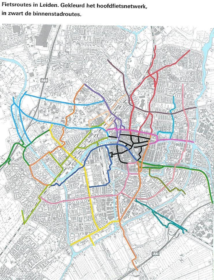 Het gehele hoofdnet is nu identiek aan benoemde routes: 1 rood 2 oranje 3 roze 4 paars 5 blauw 6 lichtgroen 7 8 9 roze lichtblauw lichtgroen 10 oranje 11 geel 12 groen 13 paars 14 blauw 15 lichtroze