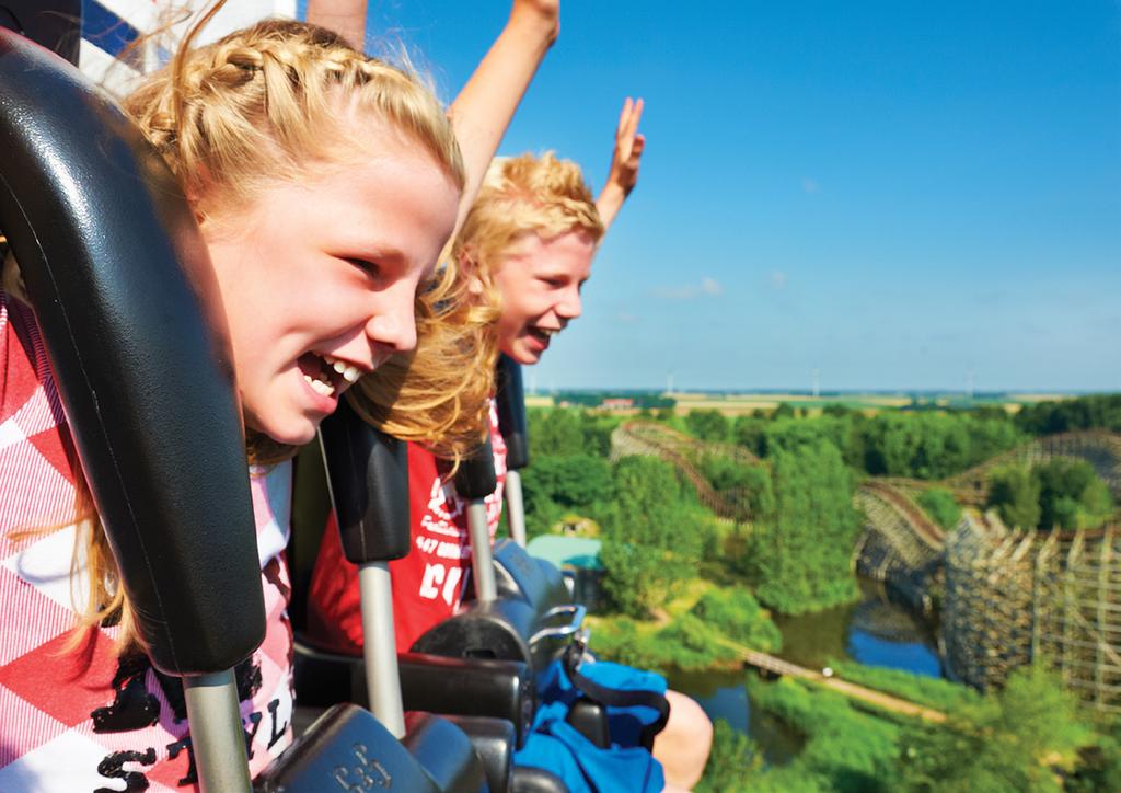 RESERVEREN Jij wil jouw leerlingen toch ook een dag uit laten razen in Walibi Holland? Reserveer vandaag nog voor een geweldige schoolreis naar Walibi Holland.