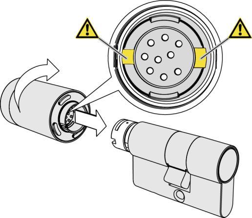-cilinder inbouwen 6.2.1 Elektronische knop opplaatsen Maak de knophuls van de elektronische knop tegen de richting van de wijzers van de klok los.