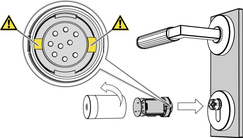 -cilinder inbouwen 6.3.2 Elektronische knop opplaatsen Maak de knophuls van de elektronische knop tegen de richting van de wijzers van de klok los.