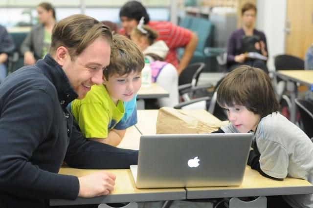 Breng informatiegebruik naar de kern van leren en onderwijzen - Het gaat best ook/vooral over het pedagogisch-didactisch handelen van