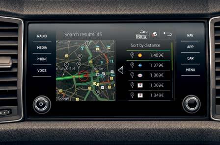 ŠKODA CONNECT SOS-KNOP De KODIAQ kan zelf een noodoproep versturen, bijvoorbeeld na een