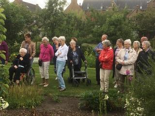 Activiteiten Sedert een aantal jaren wordt deze bijzondere tuin, die wordt onderhouden door vrijwilligers, opengesteld voor het publiek.