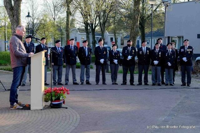 Markelo genoemd. De eerste fietstocht ging volgens de bevrijdingsroute van Normandië naar Markelo. De tweede tour ging over de holocaust. Van Auschwitz terug naar Markelo.