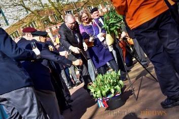 Even eerder hadden de beide burgemeesters samen met de veteranen de Frank Graham Tulp ten doop gehouden.