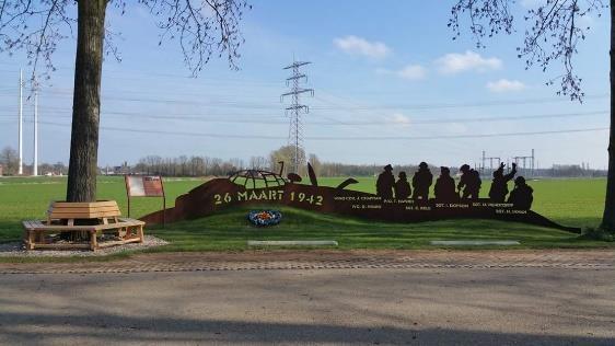 26 maart 2017: Onthulling Herdenkingsmonument vliegtuigcrash 1942 en bevrijding Etten 25 maart 2017: Herdenking Vlaardingen Wellington Monument Op 26 maart 2017 was het precies 75 jaar geleden dat er